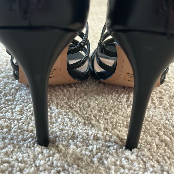 BCBGeneration caged sandal - Picture 7 of 12